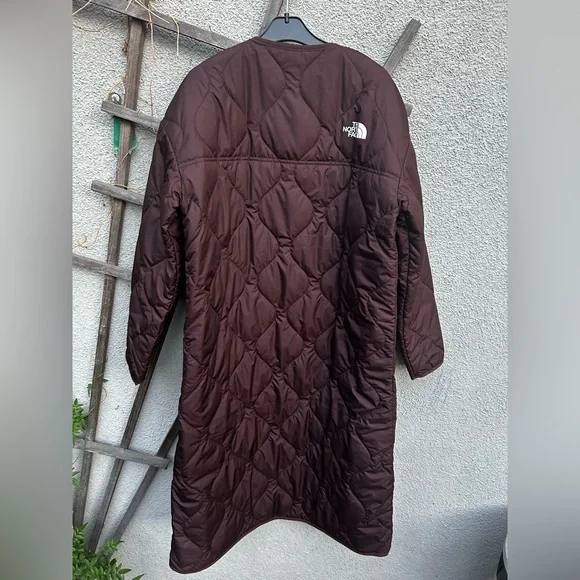 The North Face Ampato Quilted liner longline jacket in Coal brown New with Tags! - Picture 9 of 12